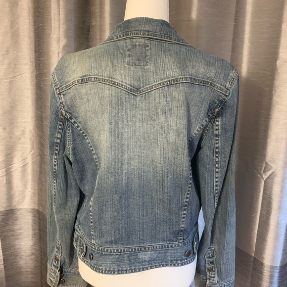 The Limited Denim Jean Jacket - Picture 2 of 3